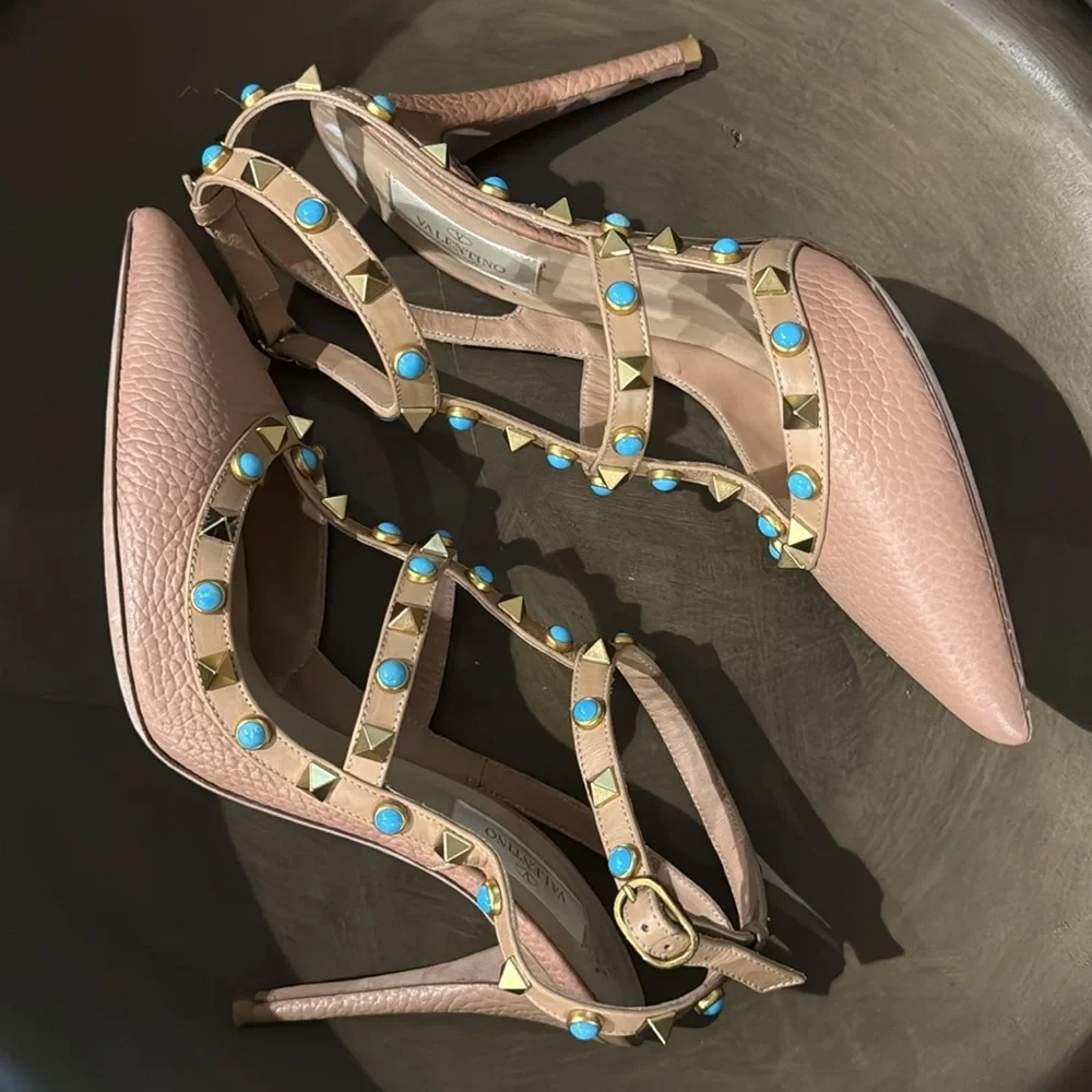 Valentino Rockstud beige pebbled leather with gold and turquoise studs. EUC.